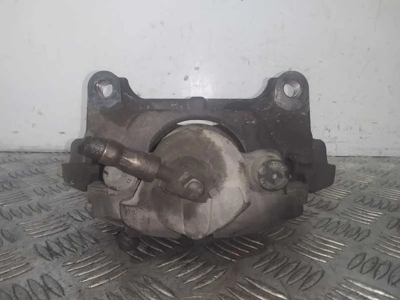 Pinza Freno Delantera Derecha para Volkswagen Passat Lim. (362)