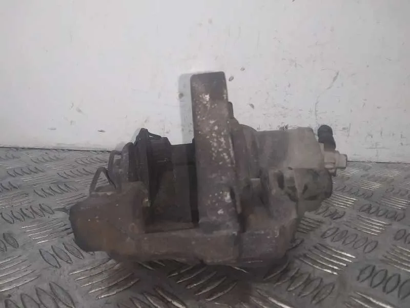 Pinza Freno Delantera Izquierda para Volkswagen Passat Lim. (362)