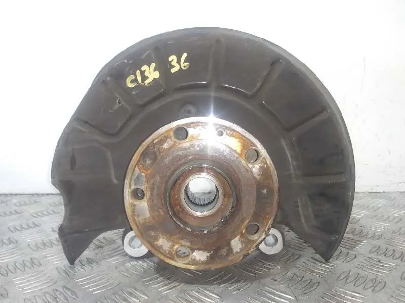 Mangueta Delantera Derecha para Volkswagen Passat Lim. (362)