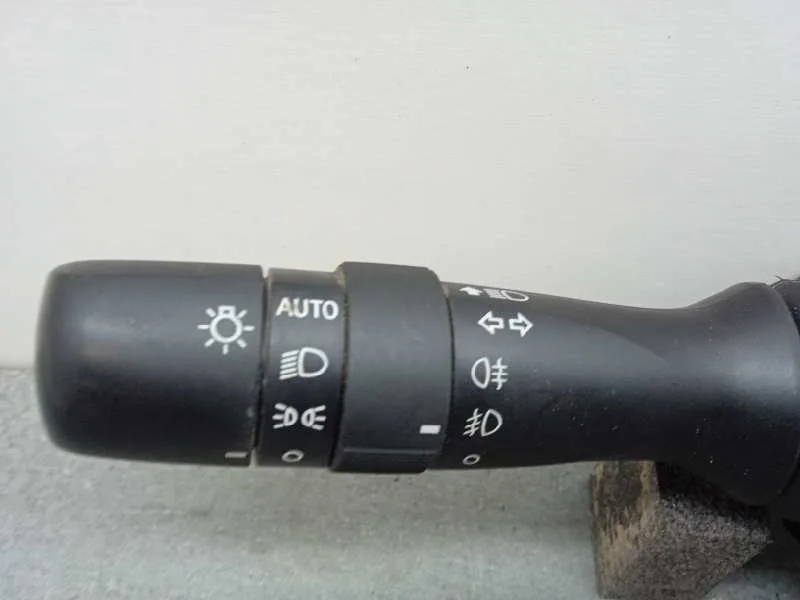 Mando Luces para Lexus Ct