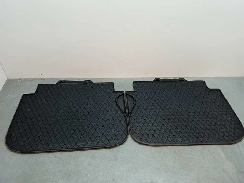 Moqueta para Volkswagen Caddy Furgon/Kombi