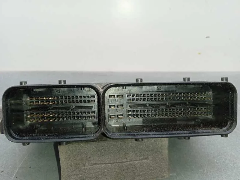 Centralita Motor Uce para Volkswagen Golf V Berlina (1K1)