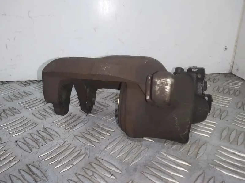 Pinza Freno Delantera Derecha para Peugeot Bipper