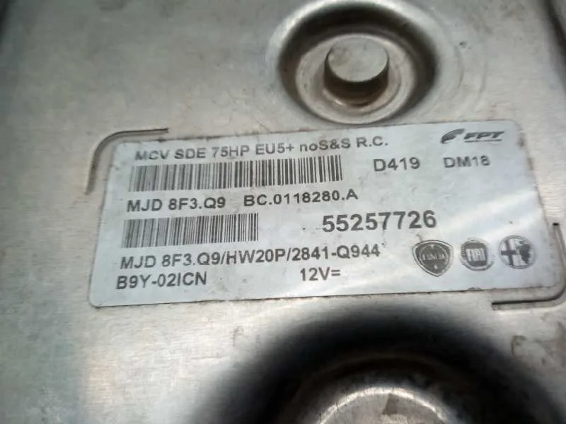 Centralita Motor Uce para Peugeot Bipper