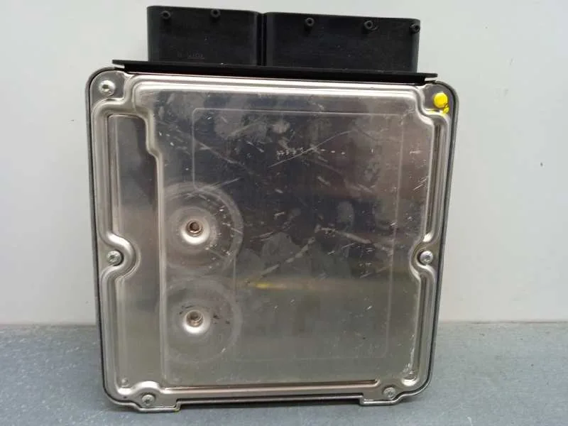 Centralita Motor Uce para Skoda Superb (3U4)