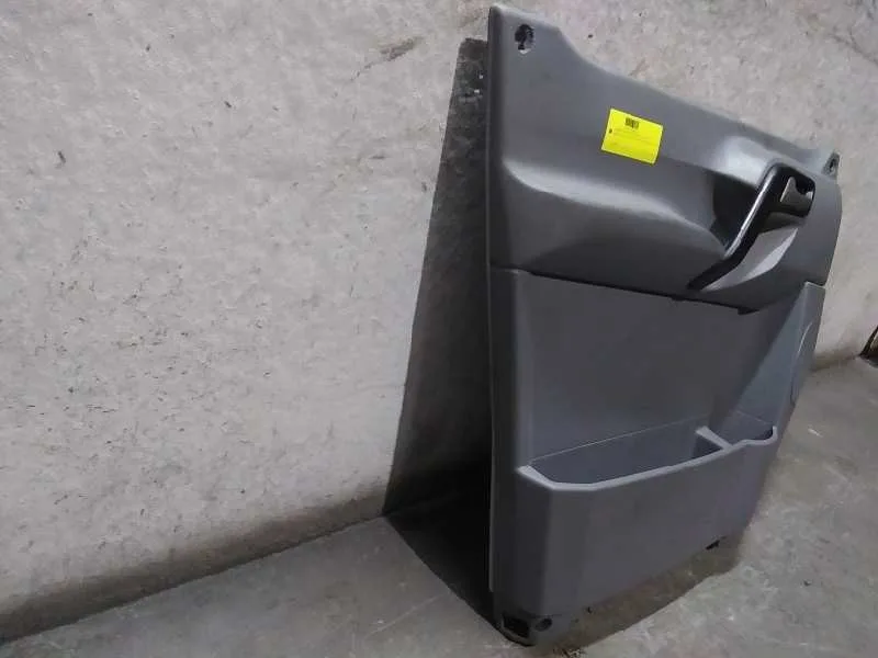 Guarnecido Puerta Delantera Izquierda para Mercedes-Benz Sprinterii Caja Cerrada (Desde 01.06)