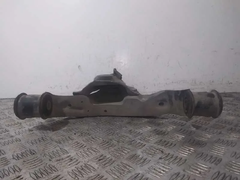 Brazo Suspension Inferior Delantero Izquierdo para Mercedes-Benz Sprinterii Caja Cerrada (Desde 01.06)