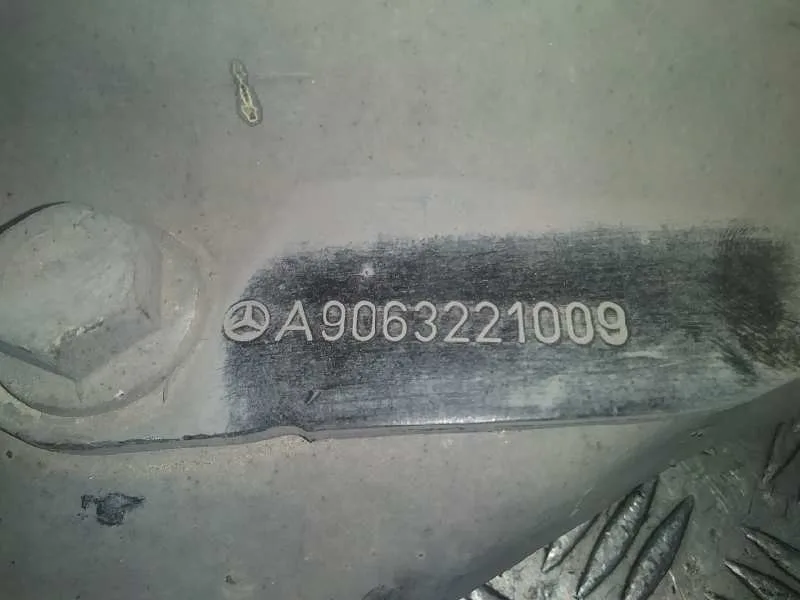 Brazo Suspension Inferior Delantero Izquierdo para Mercedes-Benz Sprinterii Caja Cerrada (Desde 01.06)