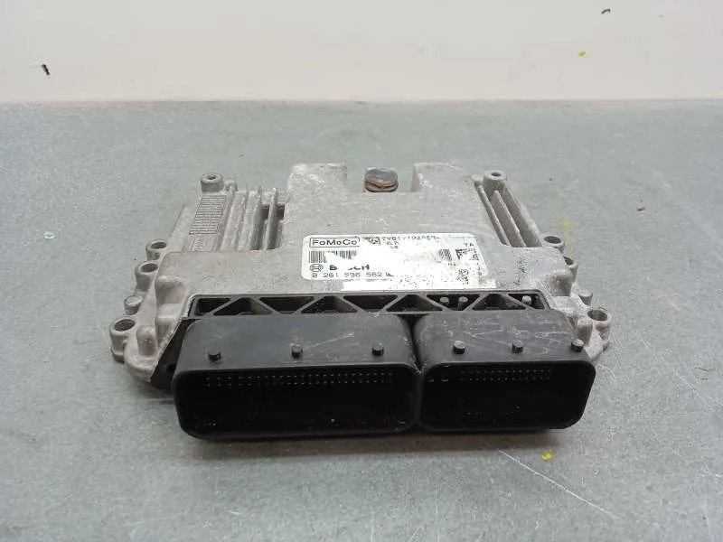 Centralita Motor Uce para Ford Focus Lim. (Cb8)