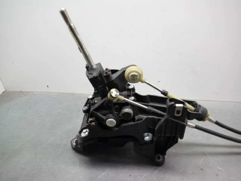 Palanca Cambio para Ford Focus Lim. (Cb8)