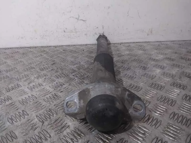 Amortiguador Trasero Derecho para Toyota Corolla (E18)