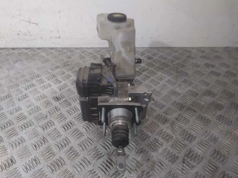Bomba Freno para Toyota Corolla (E18)