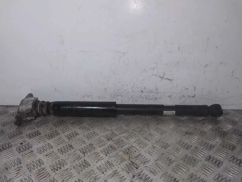 Amortiguador Trasero Derecho para Mazda 2 Lim. ()