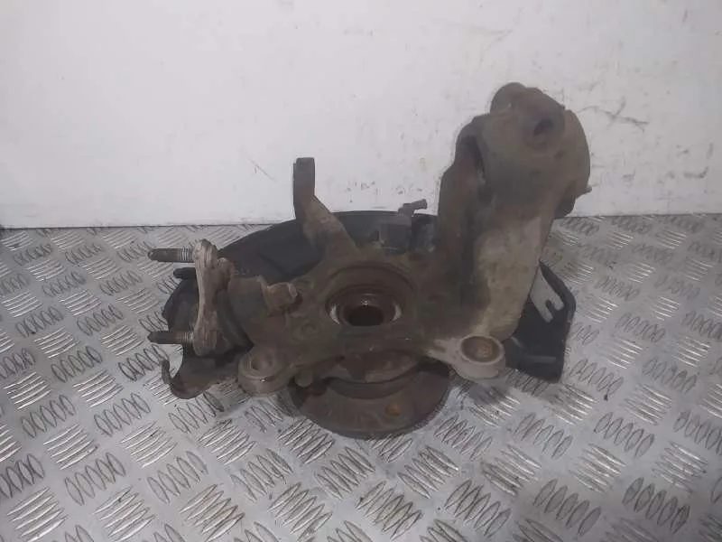 Mangueta Delantera Izquierda para Audi A3 (8P)