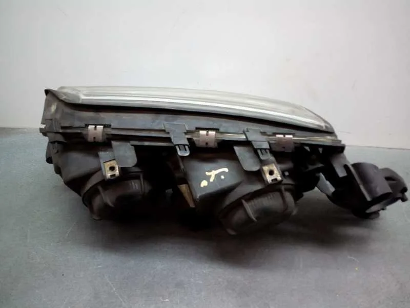 Faro Derecho para Volvo S80 Berlina