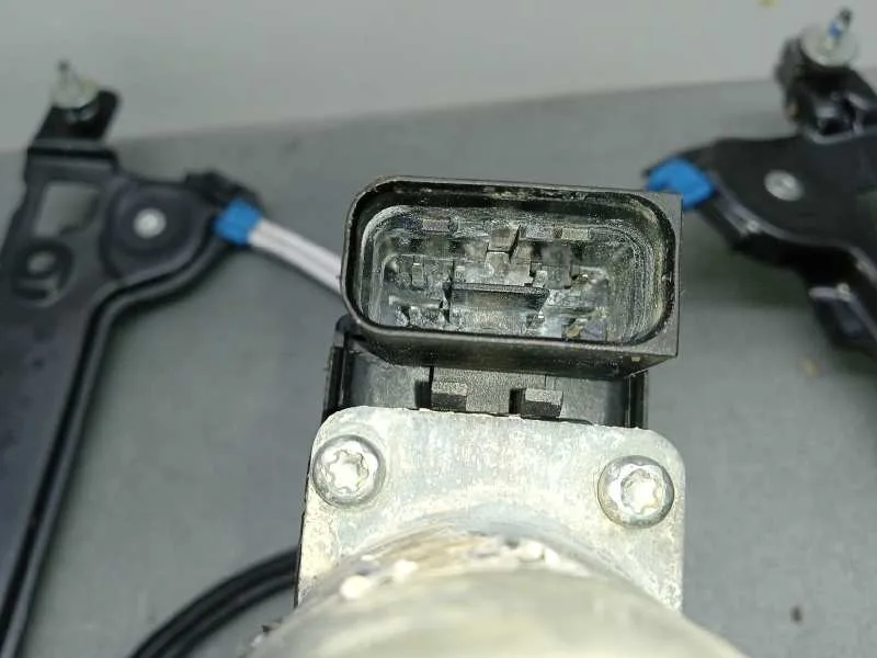 Elevalunas Trasero Izquierdo para Peugeot 508