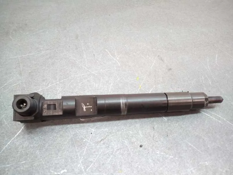 Inyector para Mercedes-Benz Sprinterii Caja Cerrada (Desde 01.06)