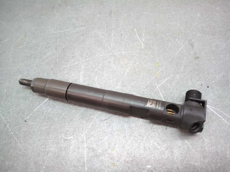 Inyector para Mercedes-Benz Sprinterii Caja Cerrada (Desde 01.06)