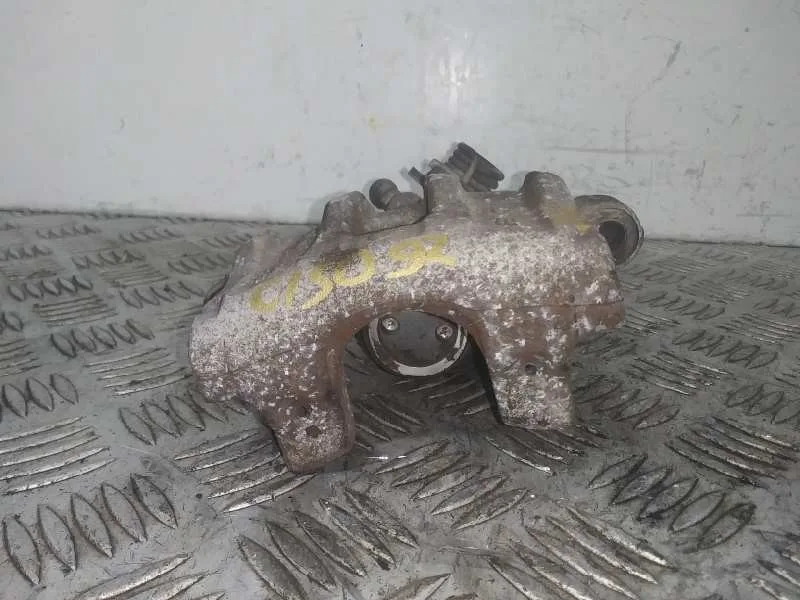 Pinza Freno Trasera Derecha para Ford Focus Lim. (Cb8)