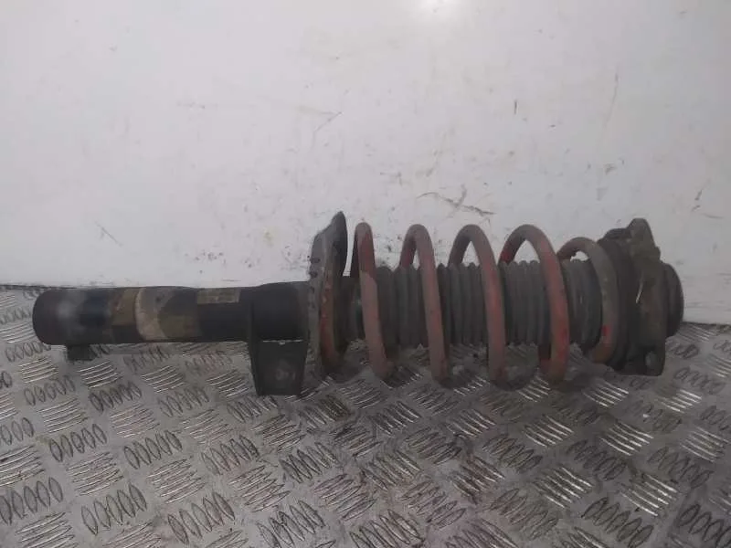 Amortiguador Delantero Izquierdo para Volkswagen Golf V Berlina (1K1)