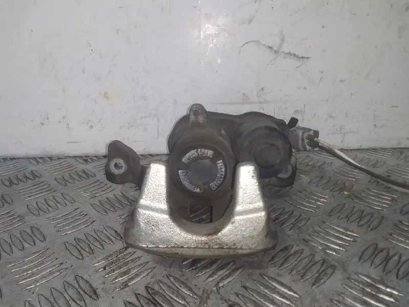 Pinza Freno Trasera Izquierda para Toyota Corolla (E18)