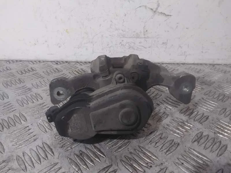 Pinza Freno Trasera Derecha para Toyota Corolla (E18)