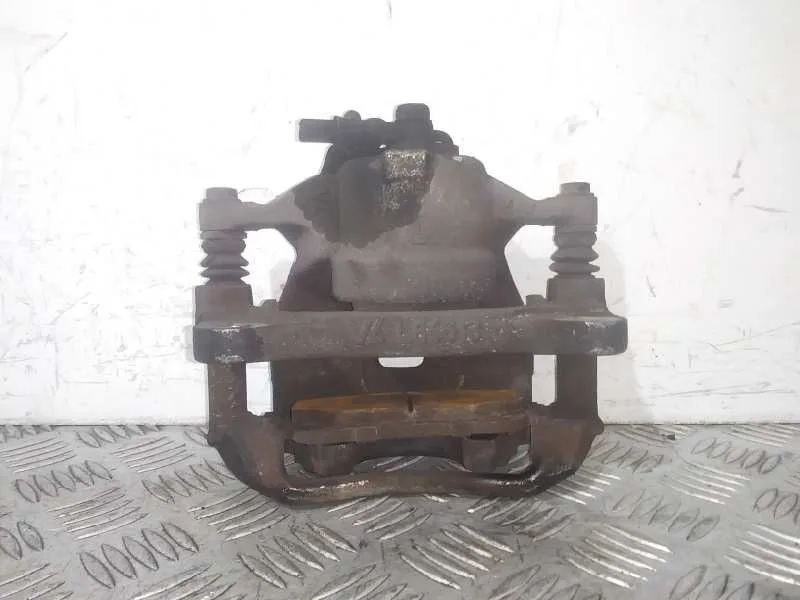 Pinza Freno Delantera Izquierda para Toyota Corolla (E18)