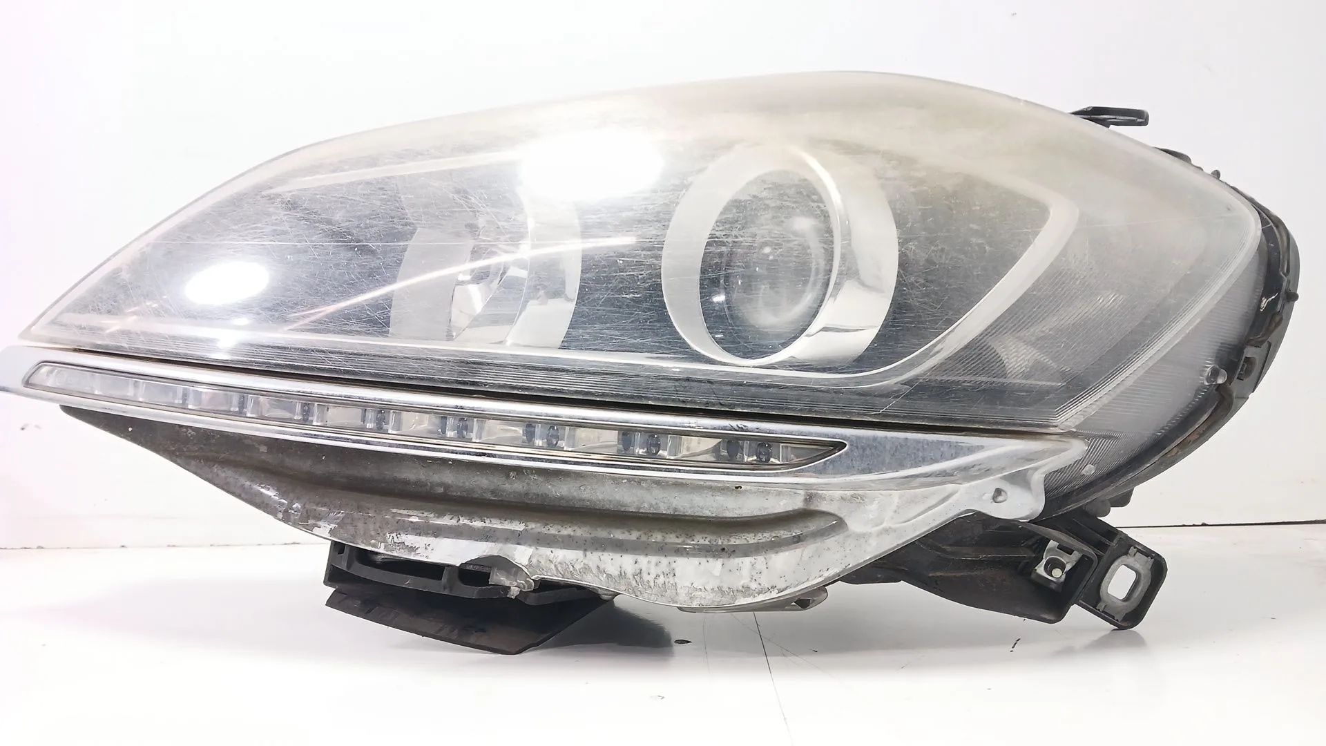 Faro Izquierdo para Lancia Delta (181)