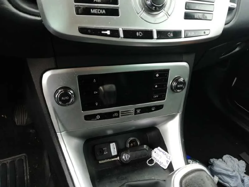 Mando Climatizador para Lancia Delta (181)