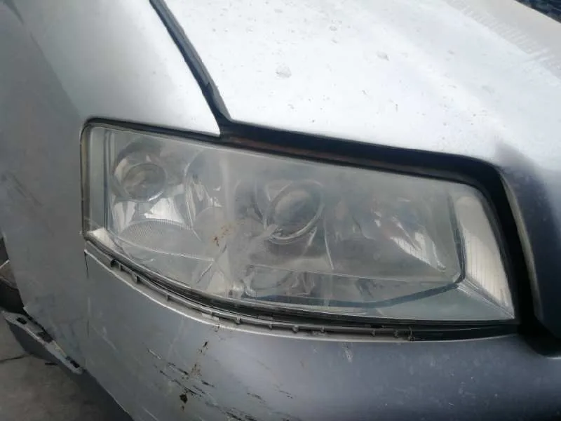 Faro Derecho para Audi A6 Berlina (4B2)