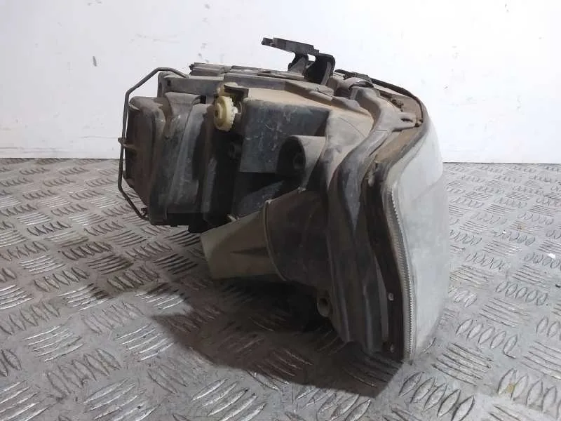 Faro Derecho para Audi A6 Berlina (4B2)