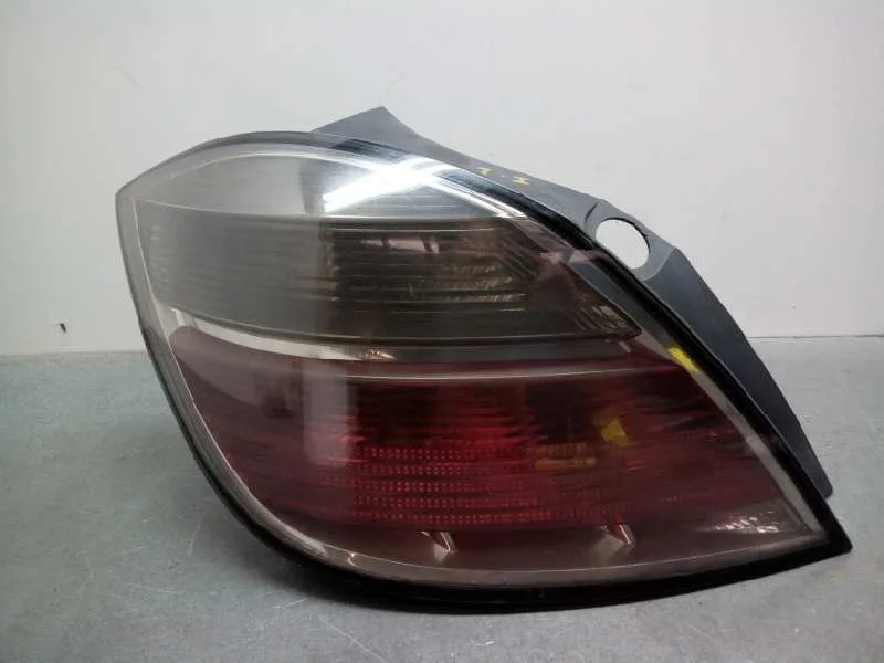Piloto Trasero Izquierdo para Opel Astra H Ber.