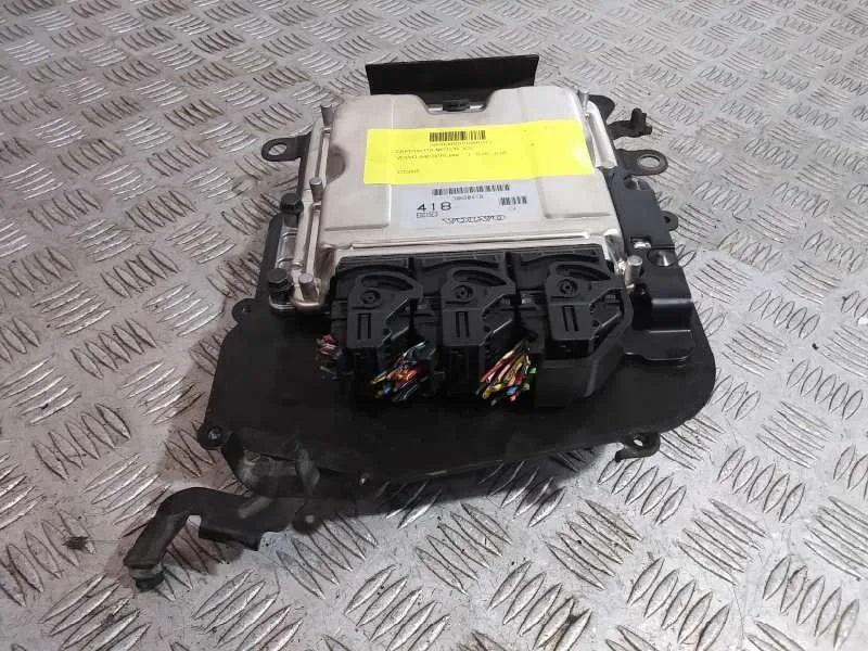Centralita Motor Uce para Volvo S40 Berlina