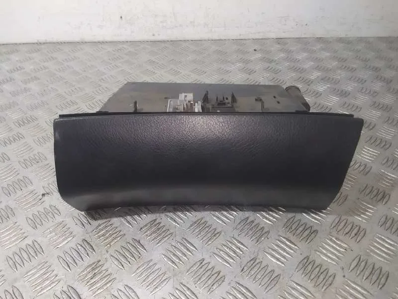 Guantera para Mercedes-Benz Clase S (W220) Berlina