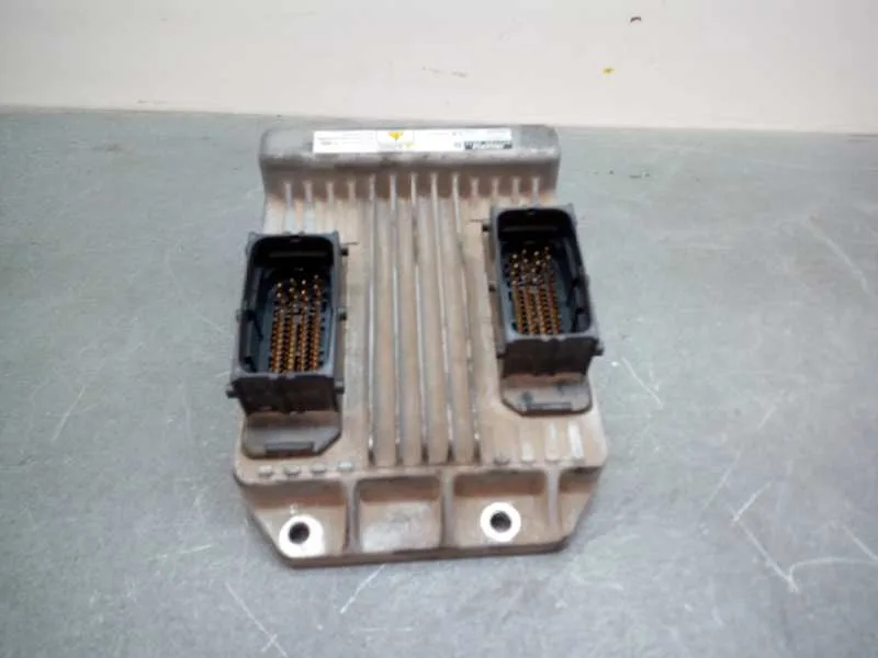 Centralita Motor Uce para Opel Corsa C