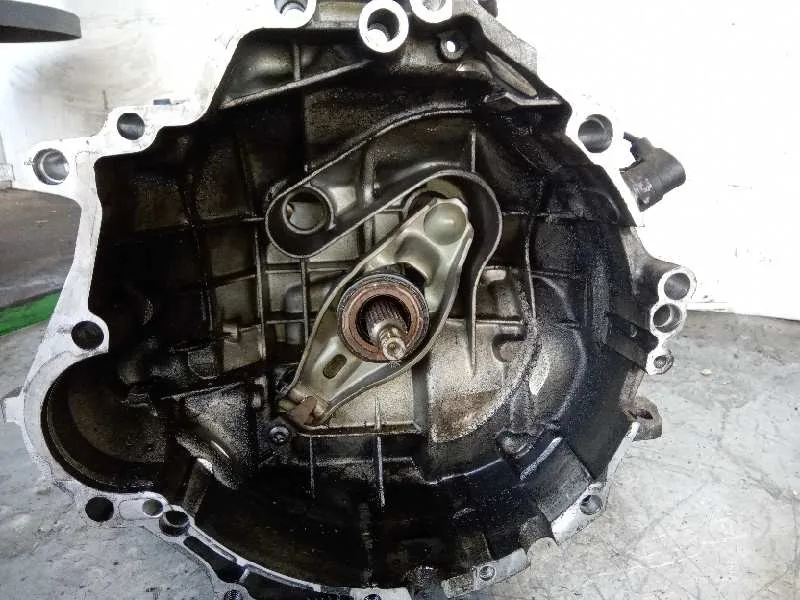 Caja Cambios para Audi A6 Berlina (4B2)