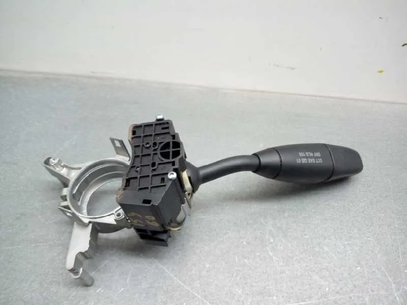 Mando Limpia para Mercedes-Benz Sprinterii Caja Cerrada (Desde 01.06)