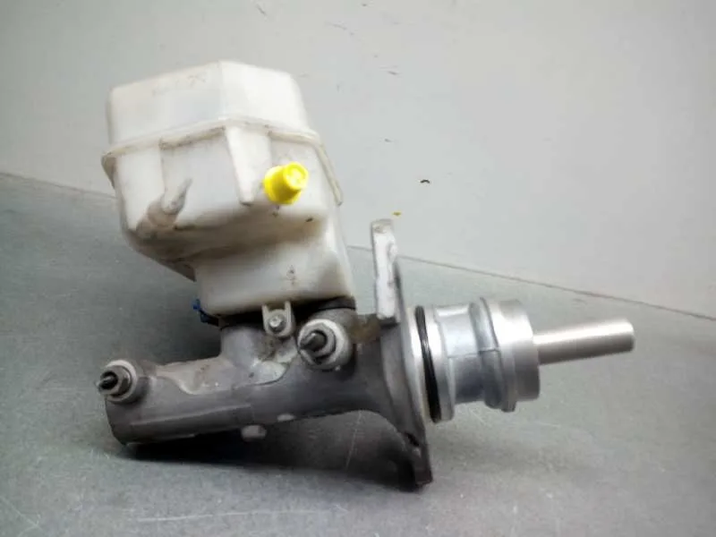 Bomba Freno para Mercedes-Benz Sprinterii Caja Cerrada (Desde 01.06)