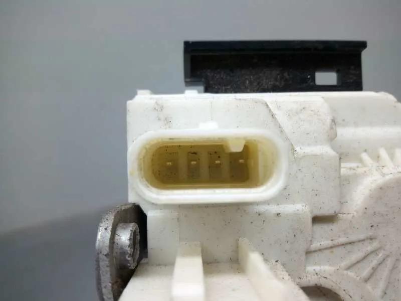 Cerradura Puerta Delantera Derecha para Mercedes-Benz Sprinterii Caja Cerrada (Desde 01.06)