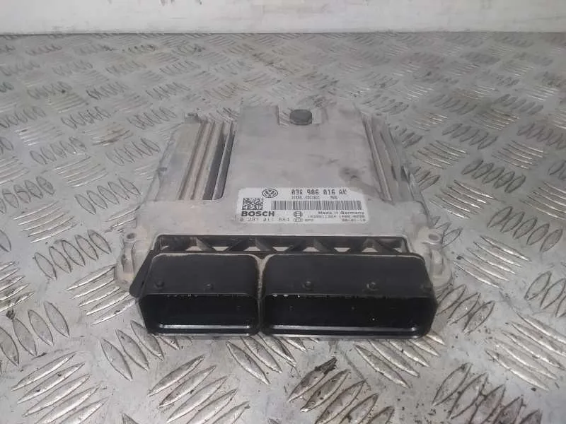 Centralita Motor Uce para Seat Leon (1P1)