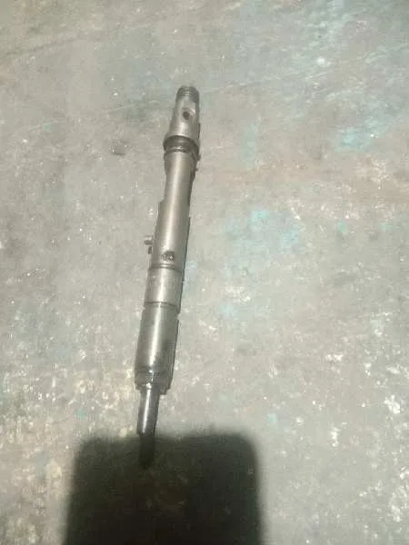 Inyector para Audi A6 Berlina (4B2)