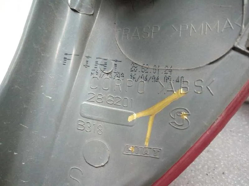 Piloto Trasero Izquierdo para Fiat Punto Berlina (188)