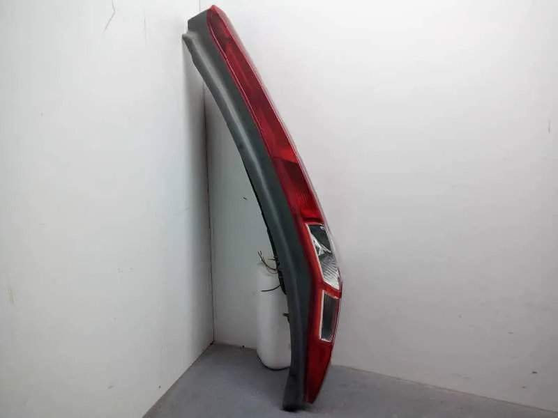 Piloto Trasero Derecho para Fiat Punto Berlina (188)