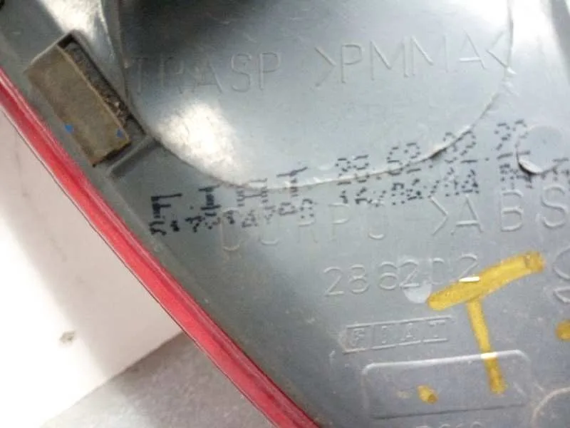 Piloto Trasero Derecho para Fiat Punto Berlina (188)