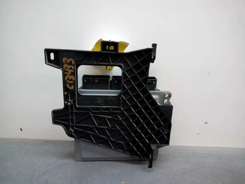Centralita Motor Uce para Renault Megane Iv Berlina 5P