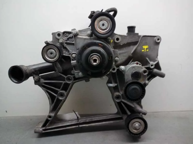 Bomba Agua para Mercedes-Benz Sprinterii Caja Cerrada (Desde 01.06)