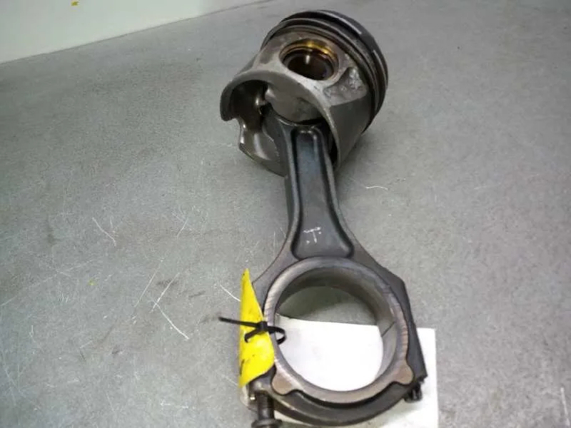 Piston para Mercedes-Benz Sprinterii Caja Cerrada (Desde 01.06)