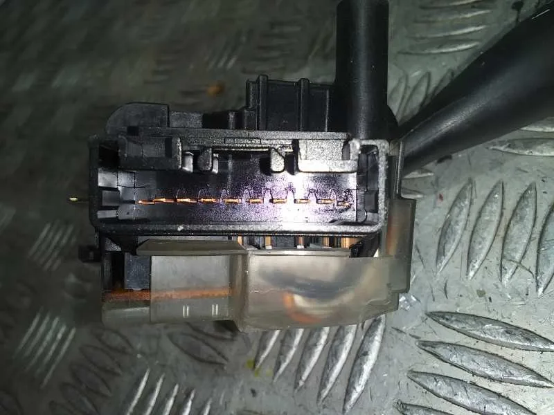 Mando Limpia para Toyota Corolla (E12)