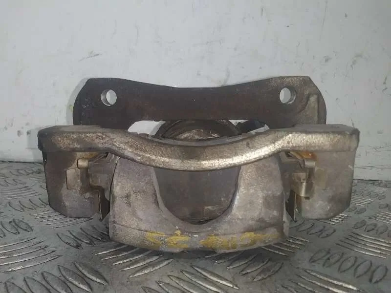 Pinza Freno Delantera Derecha para Mazda 2 Lim. ()