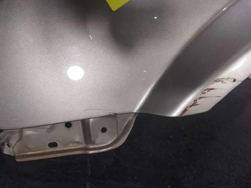Aleta Delantera Izquierda para Nissan Primera Berlina (P12)